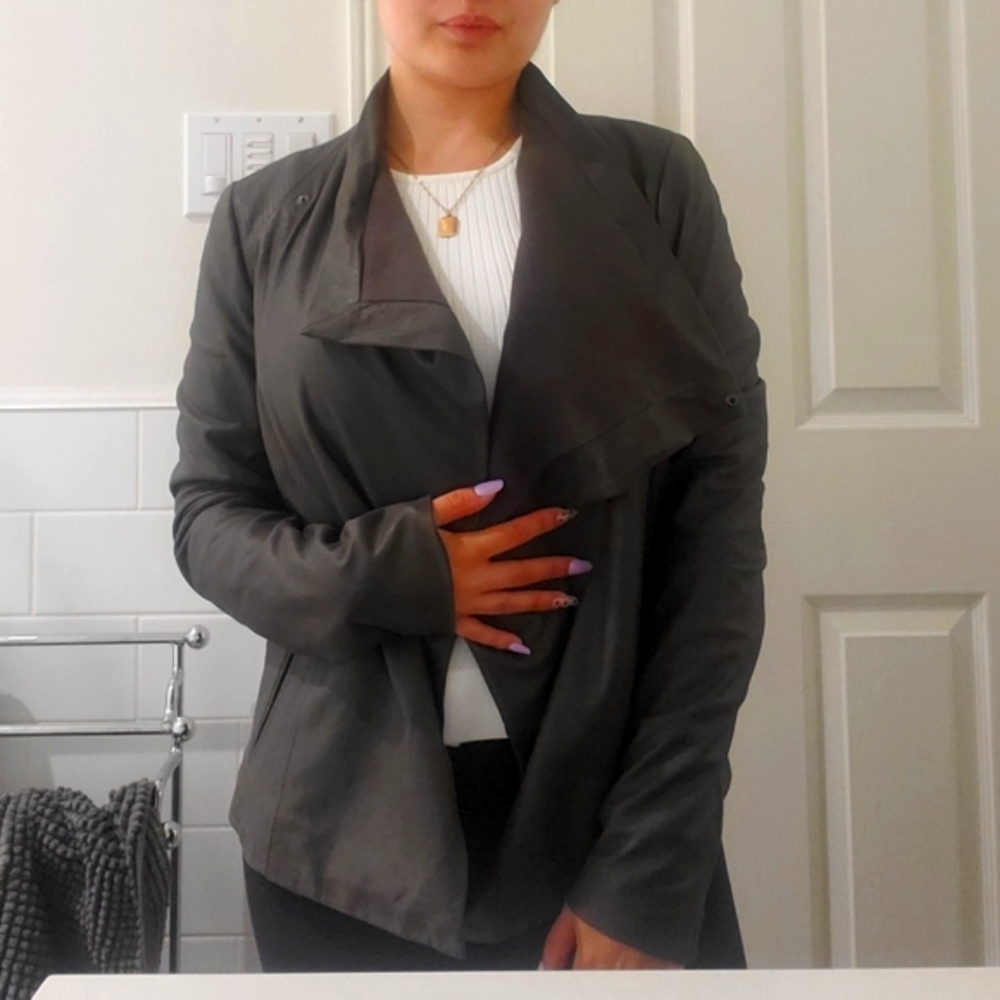 Vince Brown Leathet Jacket
